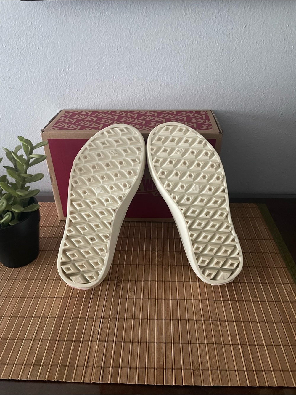 VANS Slip-On Mule TRK Unisex Water Sandal Shoes 🌊 W5.5/M4 Off White Marshmallow - Picture 6 of 9